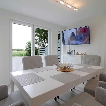 Holiday home Haus Leni Kw4a